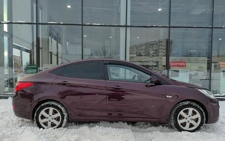 Hyundai Solaris II рестайлинг, 2012 год, 730 000 рублей, 5 фотография