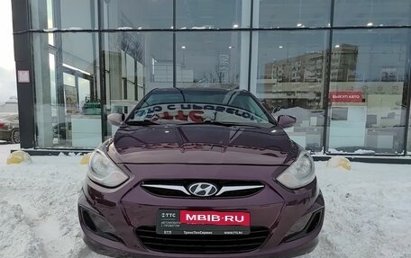 Hyundai Solaris II рестайлинг, 2012 год, 730 000 рублей, 2 фотография