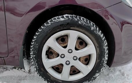 Hyundai Solaris II рестайлинг, 2012 год, 730 000 рублей, 22 фотография