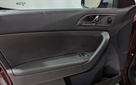 Skoda Yeti I рестайлинг, 2014 год, 1 090 000 рублей, 18 фотография