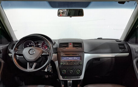 Skoda Yeti I рестайлинг, 2014 год, 1 090 000 рублей, 13 фотография