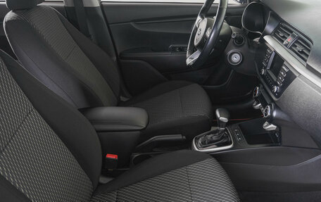 KIA Rio IV, 2017 год, 1 599 000 рублей, 12 фотография