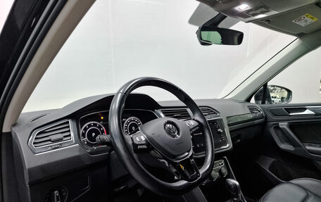 Volkswagen Tiguan II, 2018 год, 3 350 000 рублей, 15 фотография