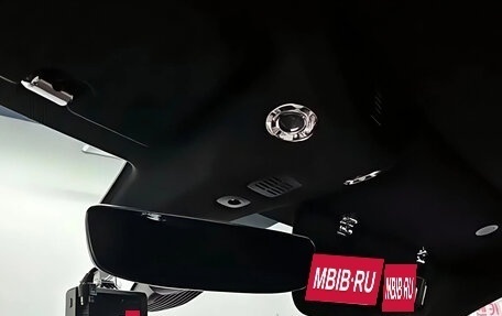 Aston Martin V8 Vantage IV, 2023 год, 18 055 000 рублей, 14 фотография