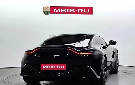 Aston Martin V8 Vantage IV, 2023 год, 18 055 000 рублей, 20 фотография