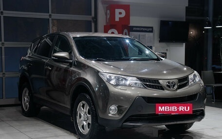 Toyota RAV4, 2014 год, 1 430 000 рублей, 3 фотография