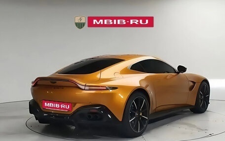 Aston Martin V8 Vantage IV, 2023 год, 18 050 000 рублей, 4 фотография