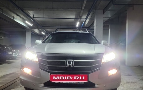 Honda Crosstour I рестайлинг, 2011 год, 1 600 000 рублей, 11 фотография