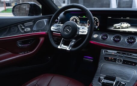 Mercedes-Benz CLS AMG, 2019 год, 6 500 000 рублей, 33 фотография