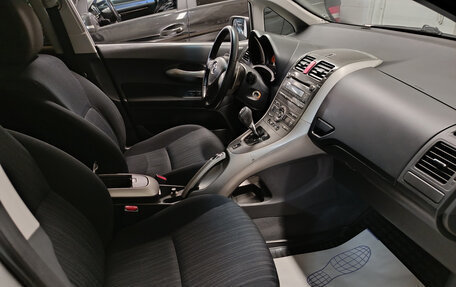 Toyota Auris II, 2008 год, 750 000 рублей, 8 фотография