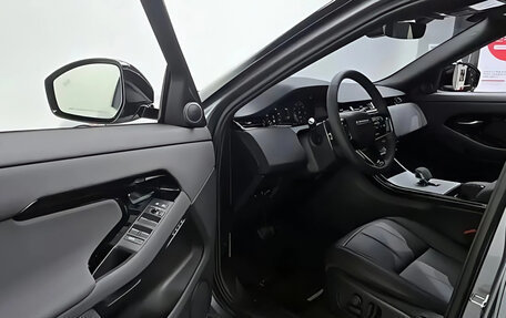 Land Rover Range Rover Evoque II, 2024 год, 5 327 000 рублей, 3 фотография