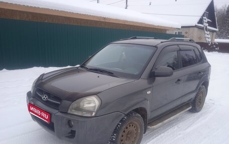 Hyundai Tucson III, 2008 год, 850 000 рублей, 1 фотография