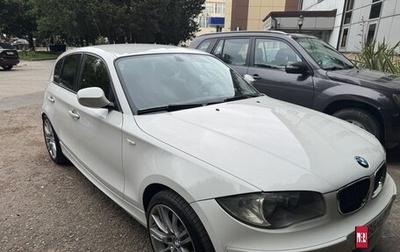 BMW 1 серия, 2010 год, 900 000 рублей, 1 фотография