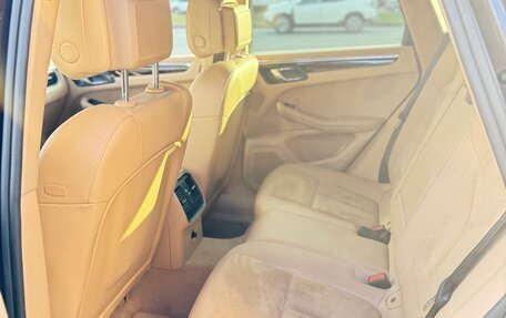 Porsche Macan I рестайлинг, 2015 год, 3 200 000 рублей, 16 фотография