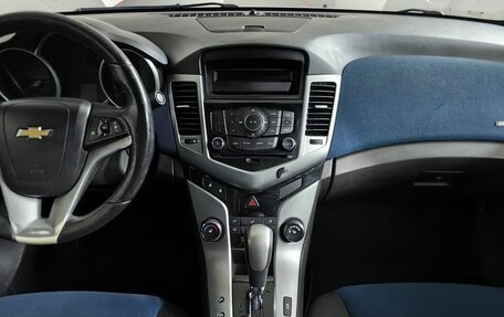 Chevrolet Cruze II, 2011 год, 579 000 рублей, 12 фотография