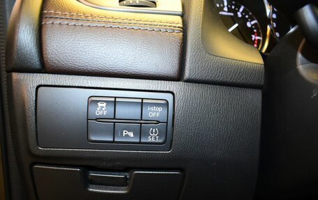 Mazda 6, 2016 год, 1 550 000 рублей, 14 фотография