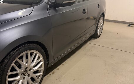 Volkswagen Jetta VI, 2013 год, 999 000 рублей, 17 фотография
