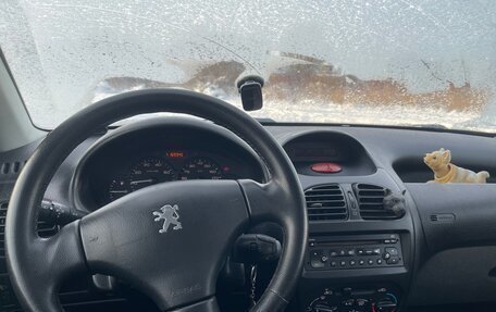 Peugeot 206, 2009 год, 240 000 рублей, 4 фотография