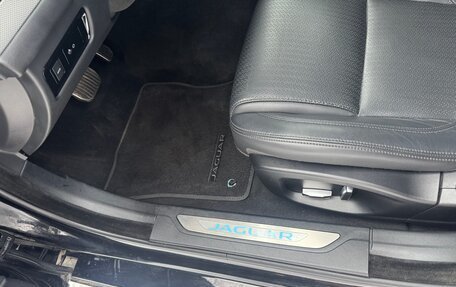 Jaguar XF II, 2020 год, 2 500 000 рублей, 13 фотография