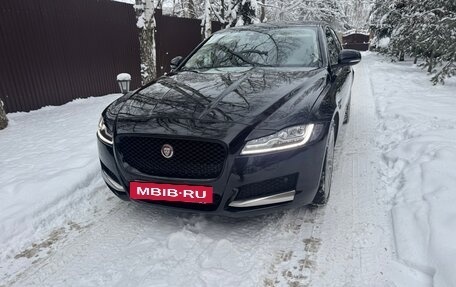 Jaguar XF II, 2020 год, 2 500 000 рублей, 25 фотография