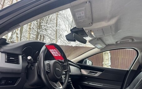 Jaguar XF II, 2020 год, 2 500 000 рублей, 35 фотография