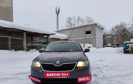 Skoda Rapid I, 2014 год, 750 000 рублей, 3 фотография