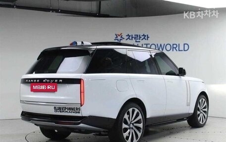 Land Rover Range Rover IV рестайлинг, 2024 год, 23 000 000 рублей, 3 фотография