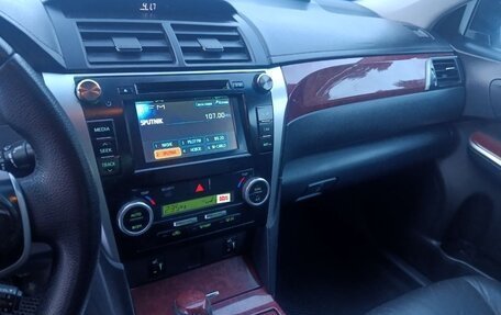 Toyota Camry, 2012 год, 1 499 999 рублей, 8 фотография