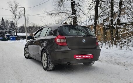 BMW 1 серия, 2006 год, 640 000 рублей, 3 фотография