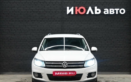 Volkswagen Tiguan I, 2013 год, 1 560 000 рублей, 2 фотография