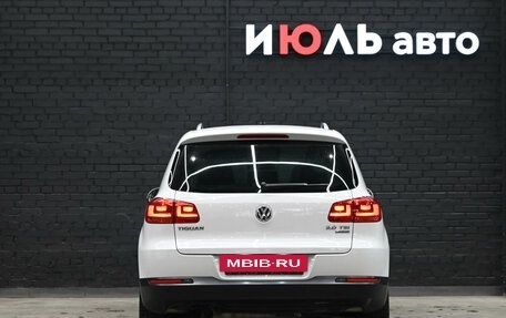 Volkswagen Tiguan I, 2013 год, 1 560 000 рублей, 5 фотография