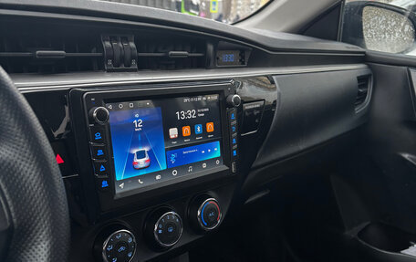 Toyota Corolla, 2013 год, 1 350 000 рублей, 8 фотография