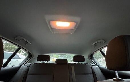 BMW 1 серия, 2010 год, 900 000 рублей, 8 фотография