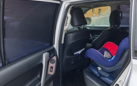 Toyota Land Cruiser Prado 150 рестайлинг 2, 2014 год, 4 100 000 рублей, 5 фотография