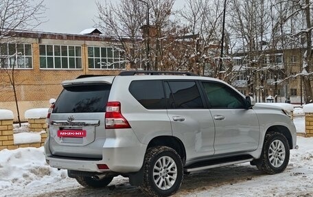 Toyota Land Cruiser Prado 150 рестайлинг 2, 2014 год, 4 100 000 рублей, 9 фотография
