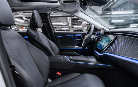 Mercedes-Benz E-Класс, 2024 год, 6 800 000 рублей, 14 фотография