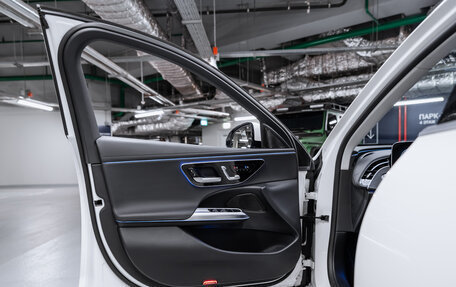 Mercedes-Benz E-Класс, 2024 год, 6 800 000 рублей, 21 фотография