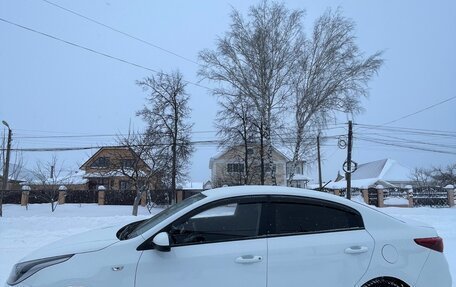 KIA Rio IV, 2018 год, 1 230 000 рублей, 3 фотография