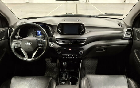 Hyundai Tucson III, 2018 год, 2 180 000 рублей, 14 фотография