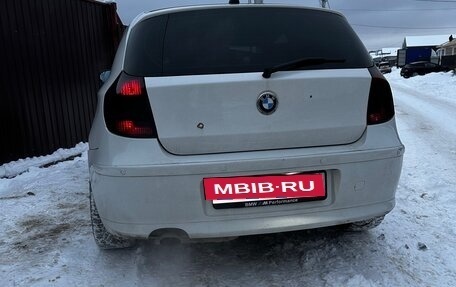 BMW 1 серия, 2010 год, 570 000 рублей, 7 фотография