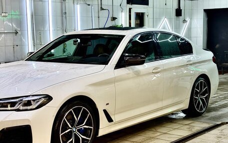 BMW 5 серия, 2022 год, 6 400 000 рублей, 3 фотография