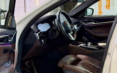 BMW 5 серия, 2022 год, 6 400 000 рублей, 13 фотография