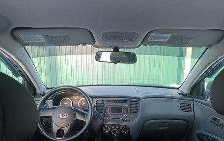 KIA Rio II, 2010 год, 670 000 рублей, 11 фотография