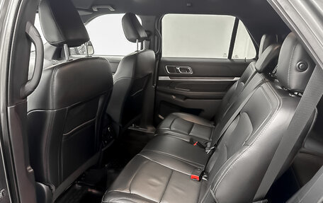 Ford Explorer VI, 2019 год, 3 590 000 рублей, 12 фотография