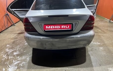 Mercedes-Benz C-Класс, 2003 год, 580 000 рублей, 6 фотография