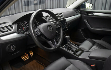 Skoda Superb III рестайлинг, 2018 год, 2 398 000 рублей, 16 фотография