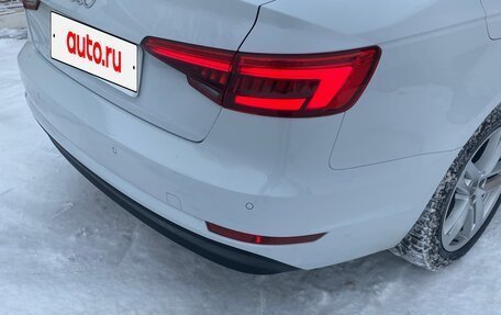 Audi A4, 2017 год, 2 150 000 рублей, 11 фотография