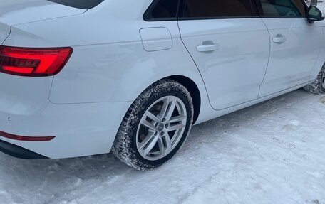 Audi A4, 2017 год, 2 150 000 рублей, 13 фотография