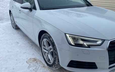 Audi A4, 2017 год, 2 150 000 рублей, 8 фотография