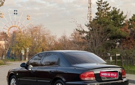 Hyundai Sonata IV рестайлинг, 2005 год, 670 000 рублей, 3 фотография